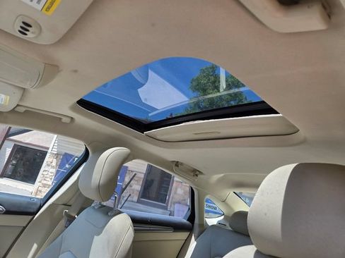 Used 2013 Ford Fusion SE FWD image 29