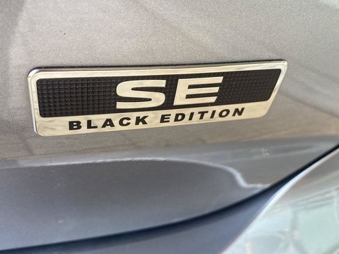 Used 2023 Mitsubishi Outlander SE Black Edition AWD/4WD image 10