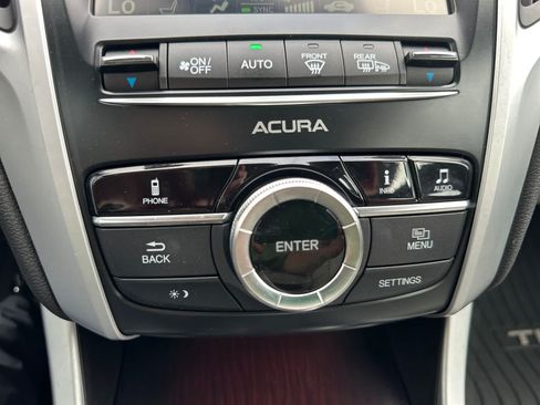Used 2017 Acura TLX FWD image 23