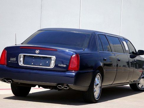 Used 2001 Cadillac De Ville Limousine FWD image 5