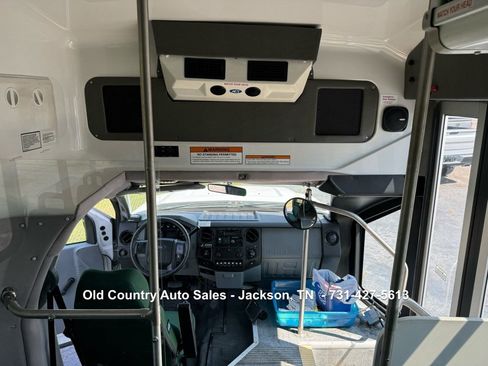 Used 2012 Ford F550 2WD Regular Cab Super Duty w/ Payload Upgrade Pkg image 38