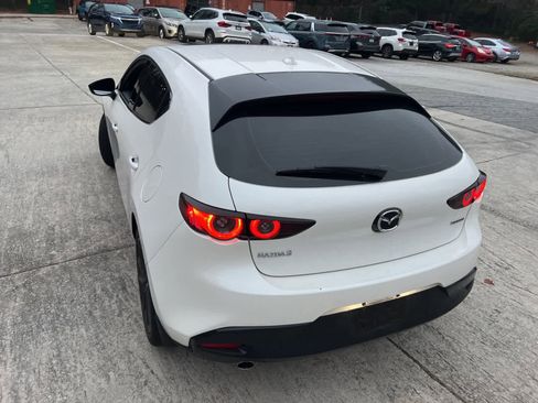 Used 2021 MAZDA MAZDA3 s image 8