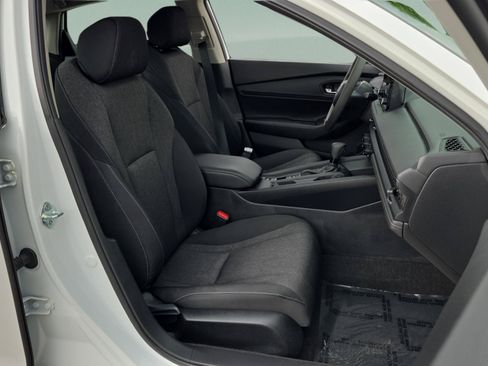 Used 2023 Honda Accord EX image 17