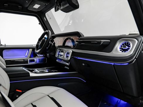 Used 2025 Mercedes-Benz G 63 AMG 4MATIC image 44