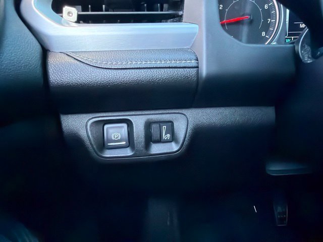 Used 2019 GMC Acadia SLT w/ Black Edition AWD/4WD image 19