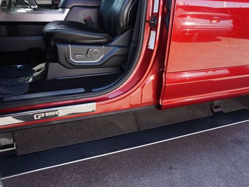 Used 2016 Ford F150 Platinum w/ Technology Package RWD image 28