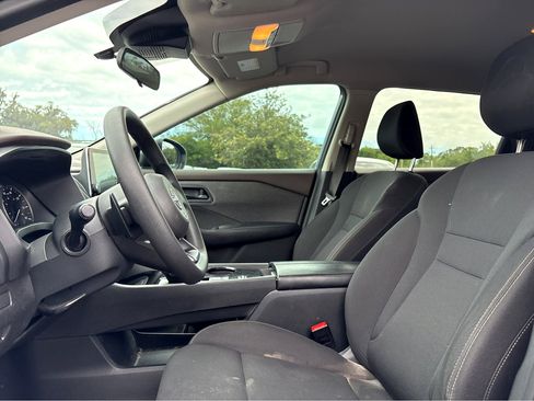 Used 2023 Nissan Rogue S FWD image 14