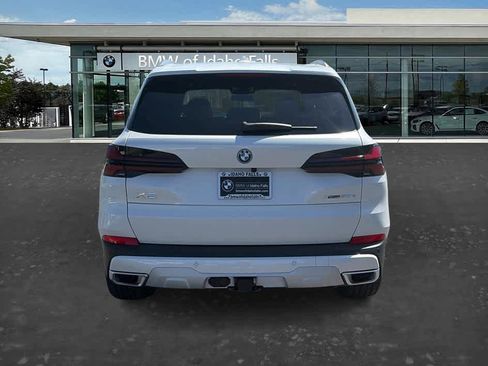 New 2026 BMW X5 xDrive50e AWD/4WD image 11