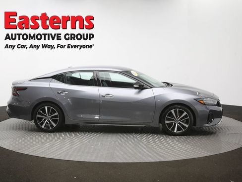 Used 2023 Nissan Maxima SV w/ Floor Mat Group FWD image 46