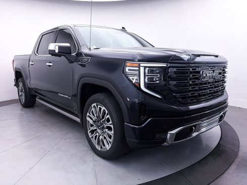 Used 2023 GMC Sierra 1500 Denali Ultimate AWD/4WD image 14