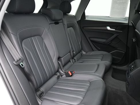 Used 2023 Audi Q5 2.0T Premium Plus w/ Premium Plus Package AWD/4WD image 24