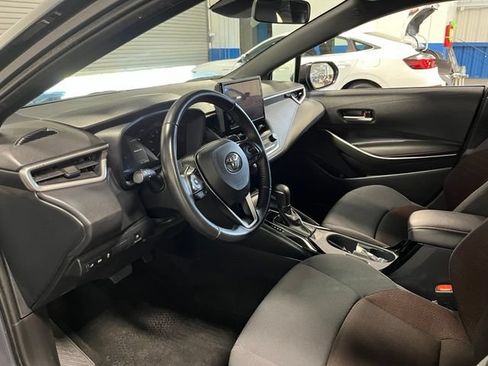 Used 2025 Toyota Corolla SE FWD image 22