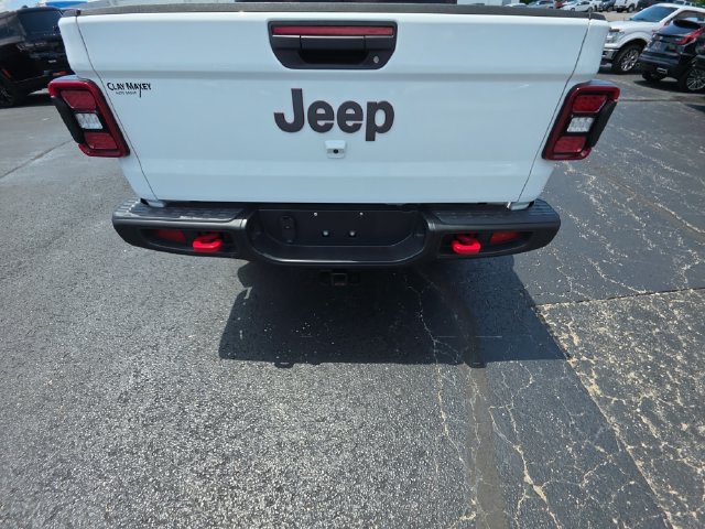 Used 2026 Jeep Gladiator Rubicon w/ Steel Power Dome Hood Package AWD/4WD image 24