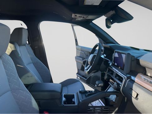 New 2026 Toyota Tacoma SR5 image 5