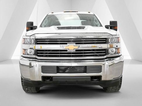 Used 2018 Chevrolet Silverado 3500 W/T w/ WT Fleet Convenience Package AWD/4WD image 2