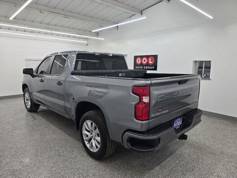 Used 2020 Chevrolet Silverado 1500 Custom w/ Custom Value Package RWD image 5