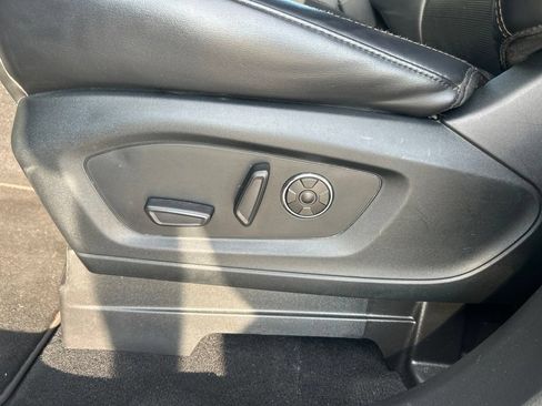 Used 2021 Ford Explorer Platinum w/ Equipment Group 601A AWD/4WD image 12