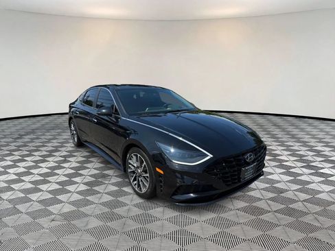 Used 2021 Hyundai Sonata Limited FWD image 1