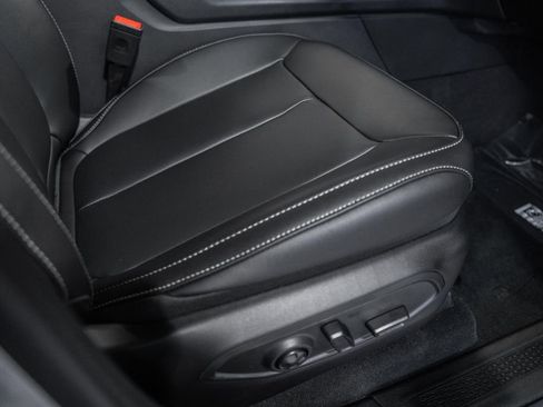 New 2025 Jeep Grand Cherokee Limited image 35