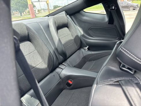 Used 2024 Ford Mustang Coupe RWD image 33