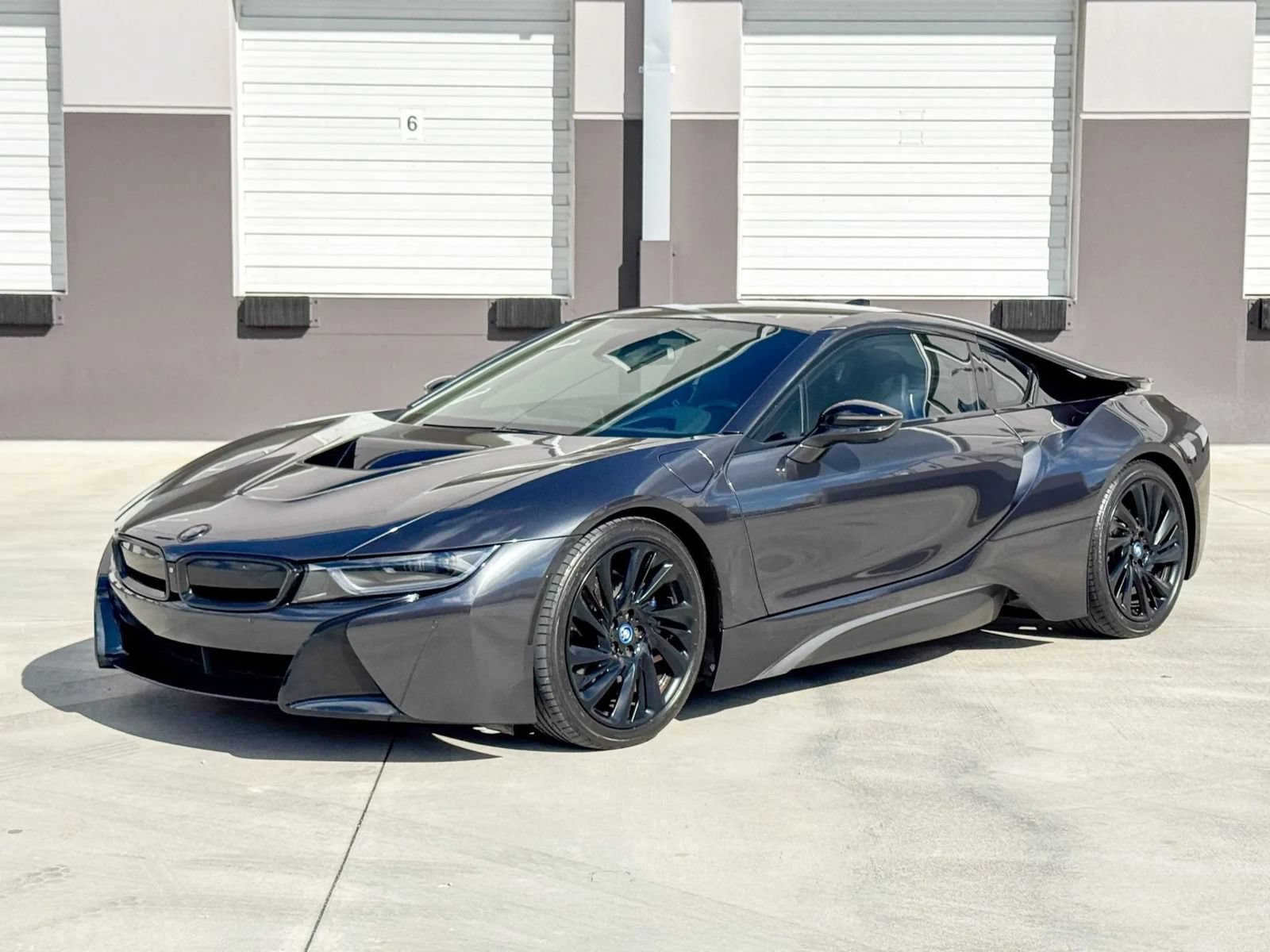 Used 2015 BMW i8 AWD/4WD image 7
