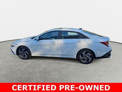 Used 2025 Hyundai Elantra Limited image 8