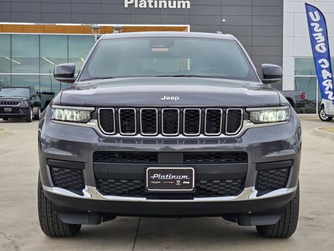 New 2026 Jeep Grand Cherokee L Laredo image 6