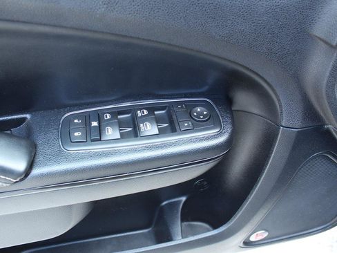 Used 2016 Chrysler 300 S AWD/4WD image 14