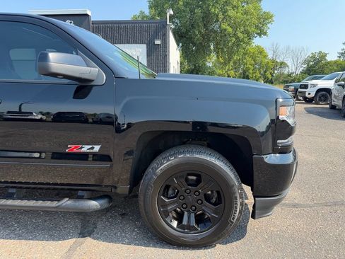 Used 2018 Chevrolet Silverado 1500 LTZ Z71 w/ LTZ Plus Package AWD/4WD image 2