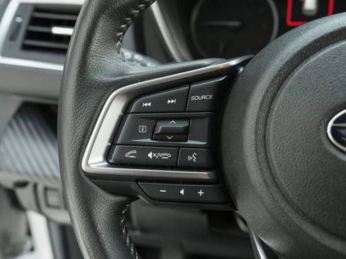 Used 2024 Subaru Ascent Premium w/ Convenience Package image 16