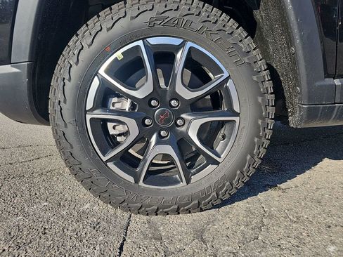 New 2026 Jeep Compass Trailhawk w/ Sun, Sound & Navigation Group image 26