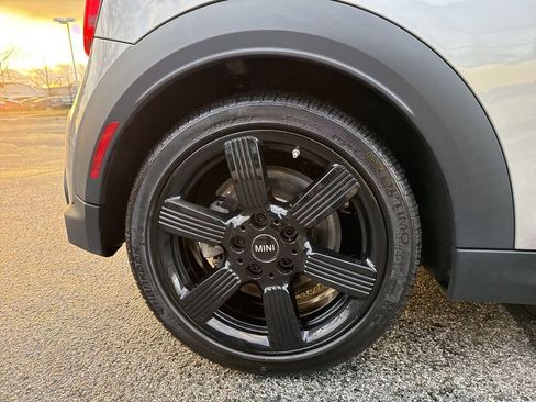 Used 2023 MINI Cooper S image 14