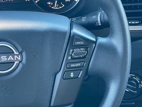 Used 2023 Nissan Frontier SV w/ Technology Package image 14