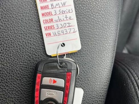 Used 2017 BMW 330i Sedan RWD image 43