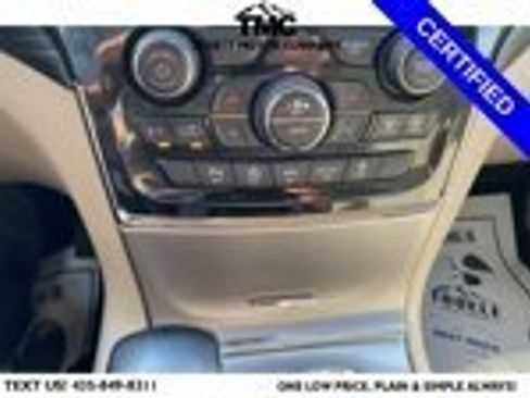 Used 2022 Jeep Grand Cherokee Laredo E image 17
