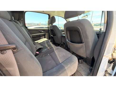 Used 2009 Chevrolet Avalanche LS AWD/4WD image 10