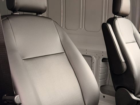 New 2026 Ford Transit 250 148 Medium Roof Extended AWD image 14