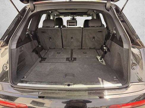 Used 2025 Audi Q7 3.0T Premium Plus AWD/4WD image 4