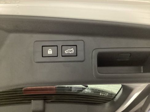 New 2026 Subaru Outback Touring XT image 12