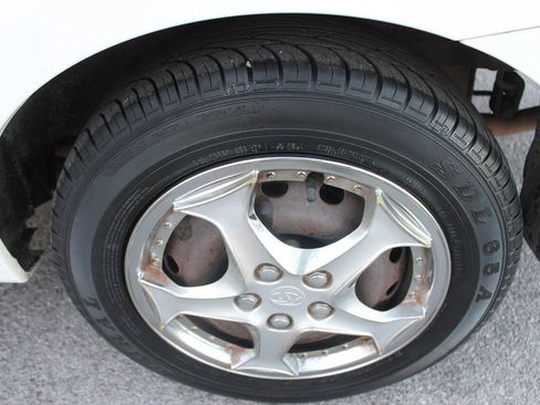 Used 2007 Chevrolet Aveo LS FWD image 13