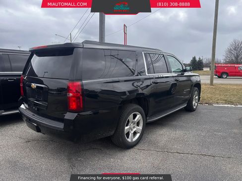Used 2015 Chevrolet Suburban LT AWD/4WD image 5