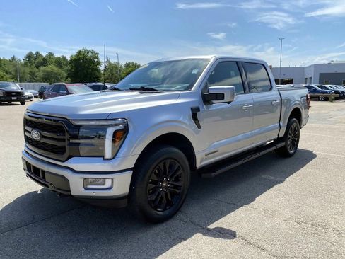 Used 2024 Ford F150 Lariat w/ Equipment Group 502A High AWD/4WD image 9