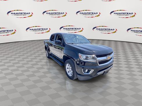 Used 2016 Chevrolet Colorado LT w/ LT Convenience Package AWD/4WD image 2