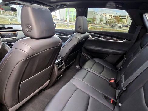 Used 2023 Cadillac XT5 Premium Luxury image 29