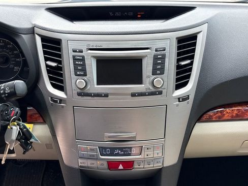 Used 2012 Subaru Outback 3.6R Limited w/ Moonroof Pkg image 19