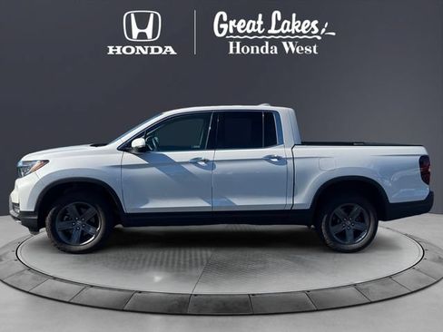 Used 2023 Honda Ridgeline RTL-E image 2