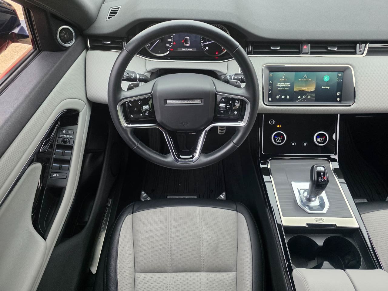 Used 2023 Land Rover Range Rover Evoque R-Dynamic S AWD/4WD image 16