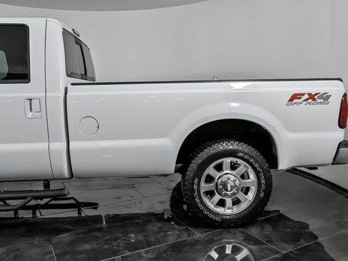 Used 2010 Ford F250 Lariat image 8