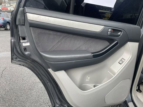 Used 2005 Toyota 4Runner SR5 image 13
