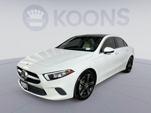 Used 2022 Mercedes-Benz A 220 4MATIC image 1